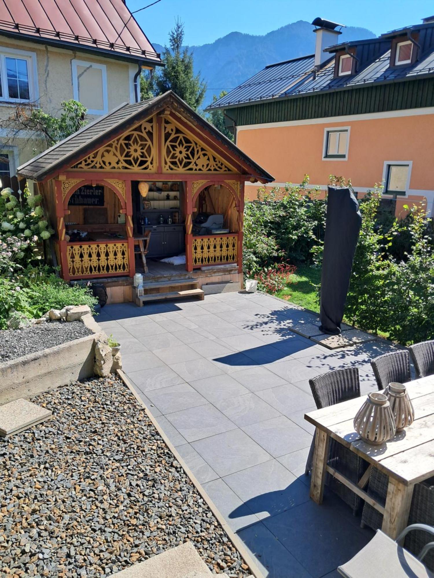 Hinterer 2&5 Bedrooms *